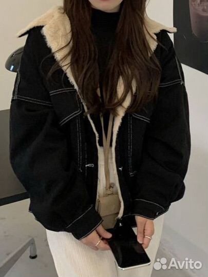 Бомбер джинсовый женский