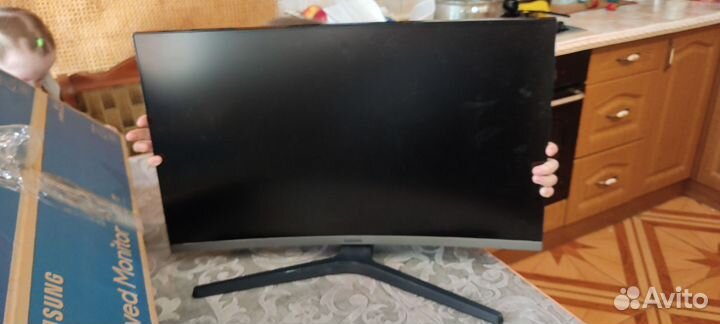 Монитор для компьютера изогнутый Samsung