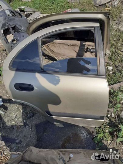 Дверь задняя Nissan Almera N 16