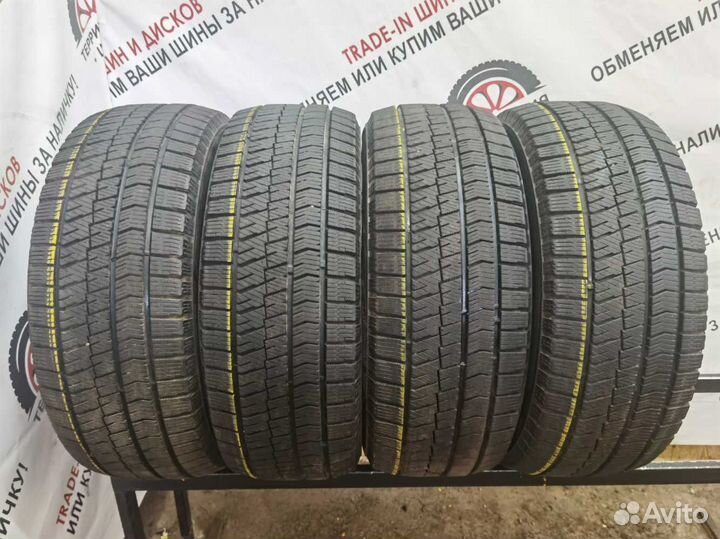 Bridgestone Blizzak VRX2 215/55 R16 93Q