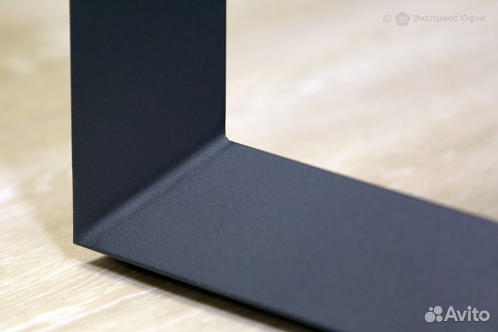 Стол-бенч двойной на О-образном м/к Onix O.MO-D.SA