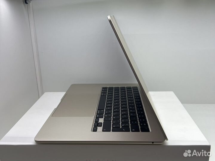Новый MacBook Air 15 2023 M2/16/1tb ssd starlight