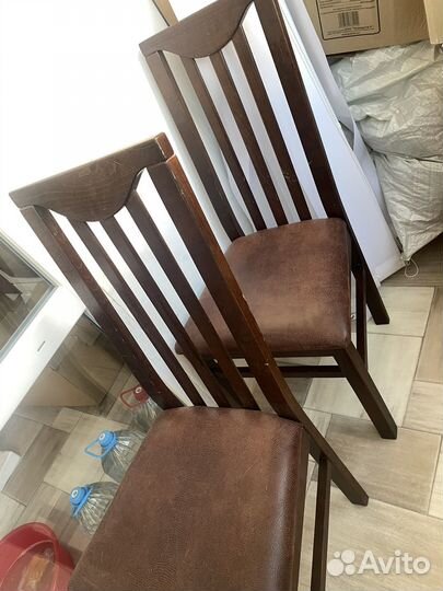 Обеденные стулья дерево