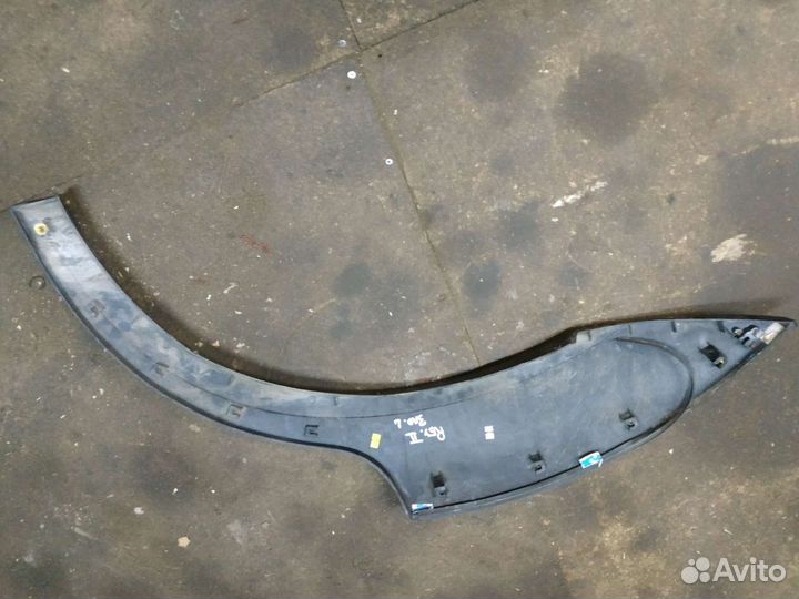 Молдинг задний левый Ssang Yong Rexton 2