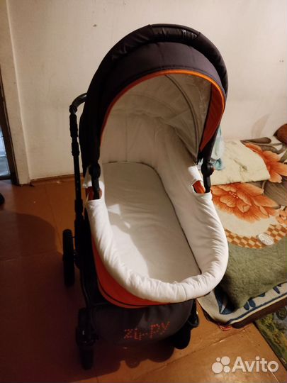 Коляска zippy 2 в 1