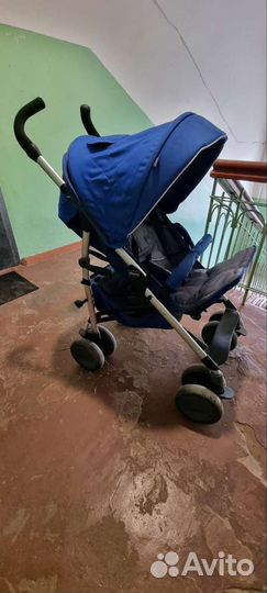 Прогулочная коляска трость chicco