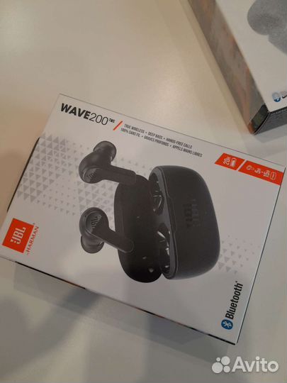 Беспроводные наушники jbl wave 200