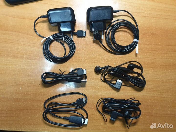 Провод USB для телефонов Samsung, наушники Nokia