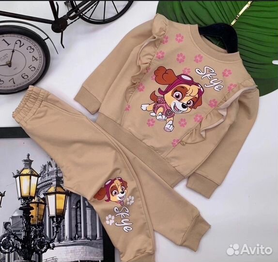 Костюм для девочки 116 zara