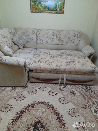 Угловой диван