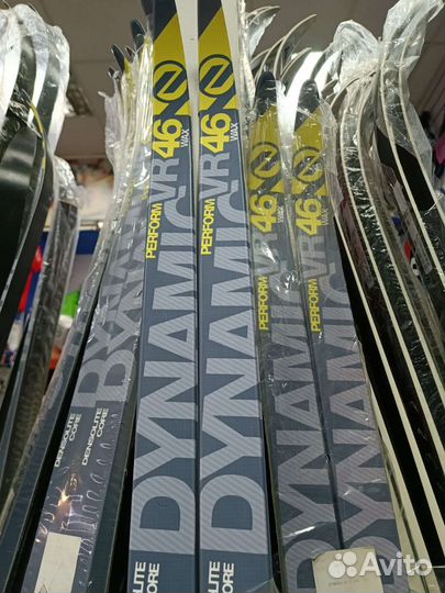 Комплект лыж Dynamic VR 46 Wax