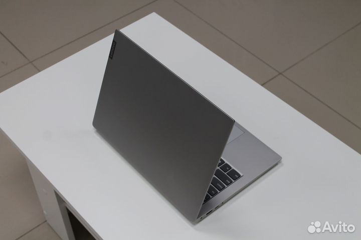 Ноутбук Lenovo ideapad 330