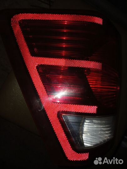 Jeep grand cherokee Фонарь задний левый