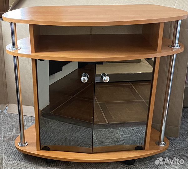 Тумба под телевизор