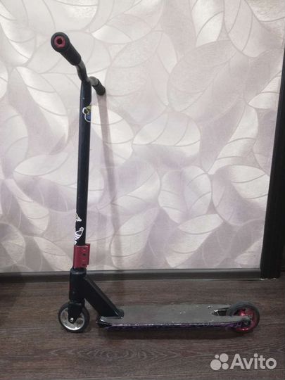 Трюковой самокат