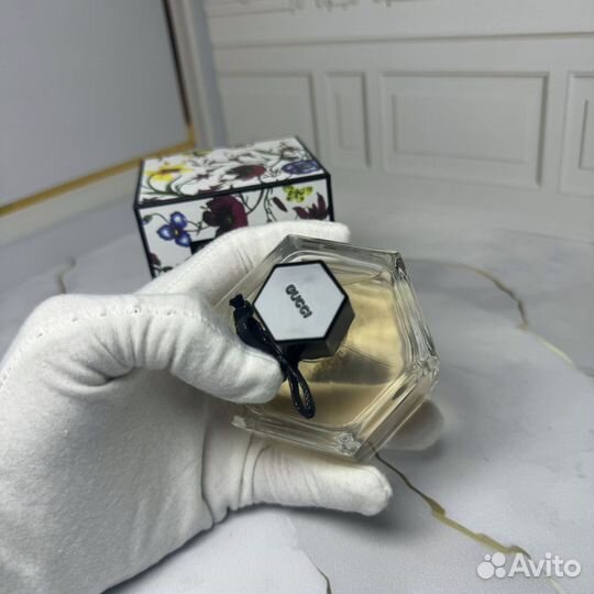 Gucci Flora женские духи