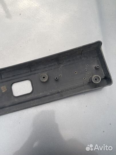 Накладка номерного знака