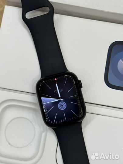 Apple Watch 8 Серия 45мм 100 акб оригинал