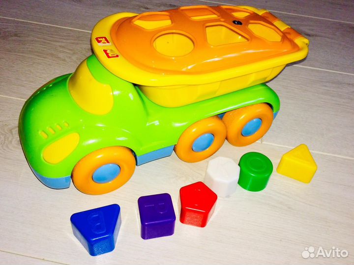 Машинки игрушки