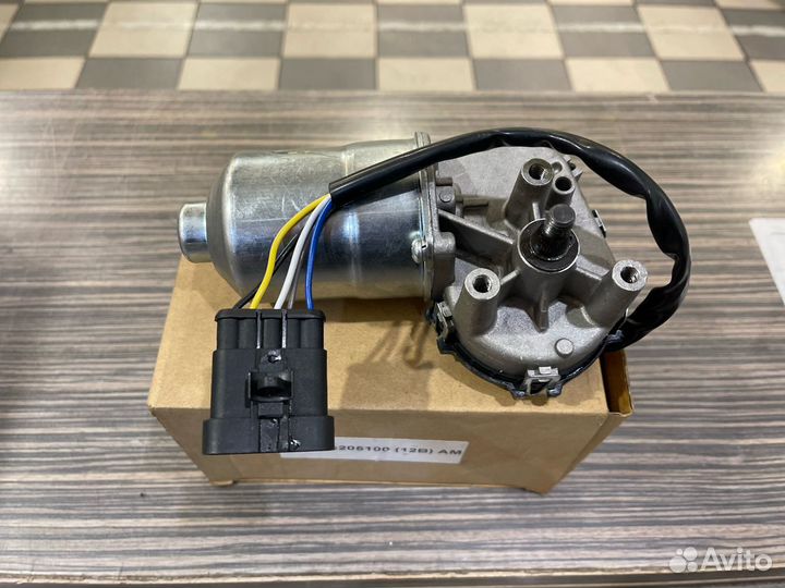 Мотор стеклоочистителя УАЗ Патриот