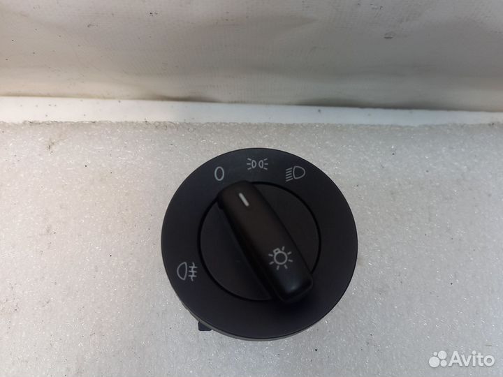 Переключатель Света Volkswagen Golf 6