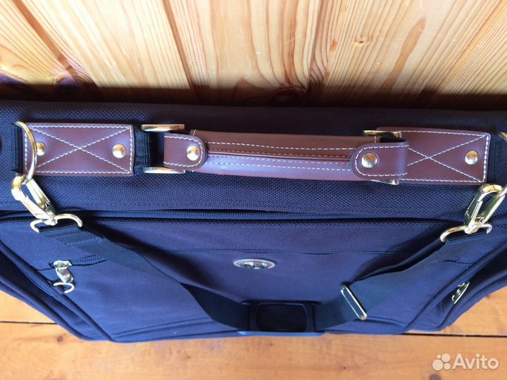 Портплед Carlton