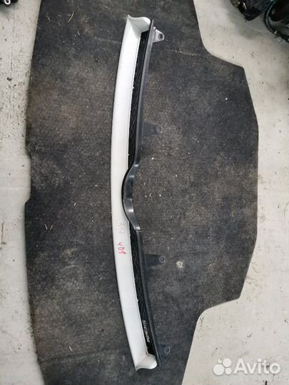 Решетка радиатора Toyota Sienta NCP81