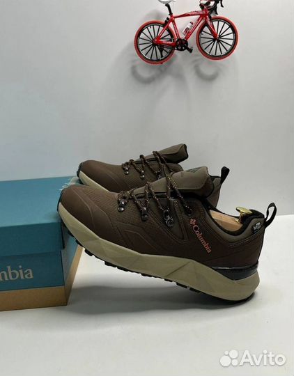 Кроссовки Columbia модные