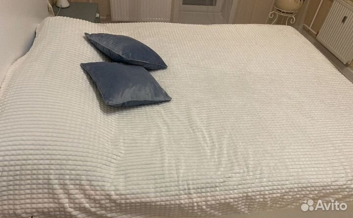 Покрывало на кровать бу