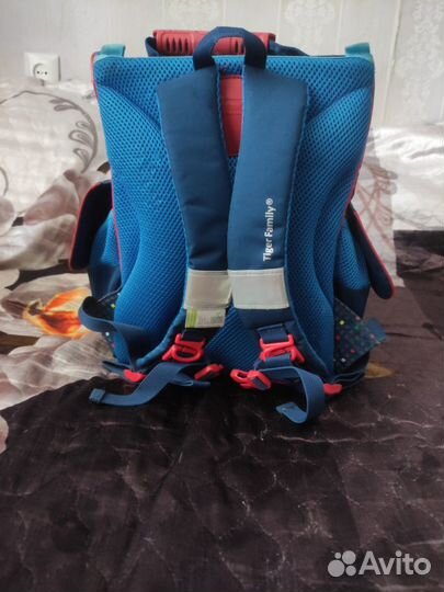 Школьный рюкзак