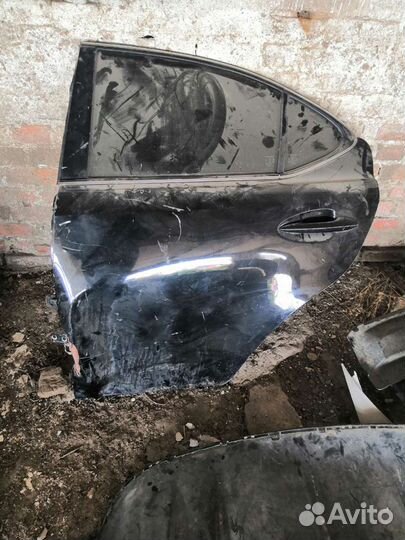 Дверь задняя левая lexus iS 250 Лексус ис250
