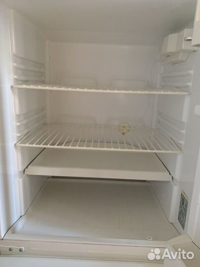 Холодильник stinol