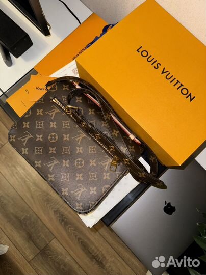 Сумка оригинал Louis Vuitton pochette metis