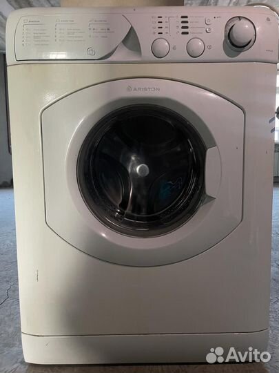 Машинка стиральная автомат