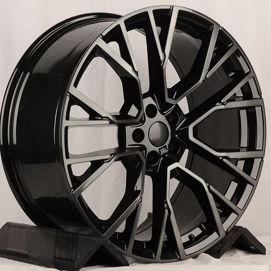 Литые диски Powcan 9.5×R22 5×112