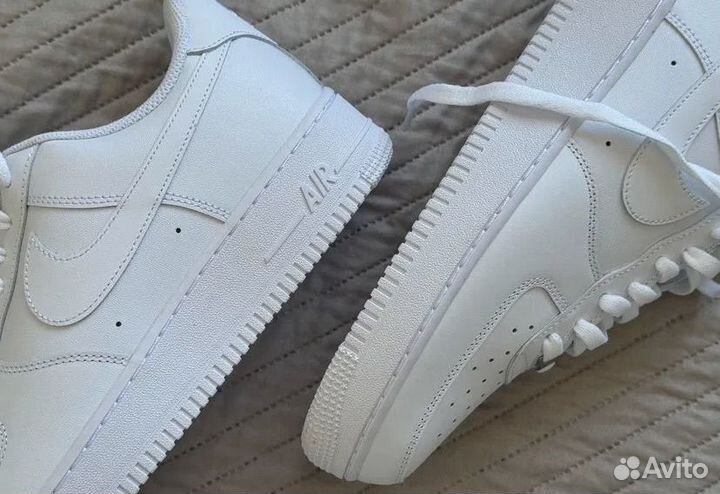 Nile air force 1 white