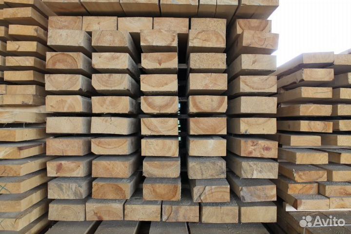 Брус обрезой естественной влажности хвоя 2 сорт