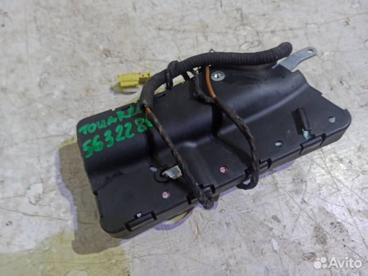 Подушка безопасности в сиденье переднее