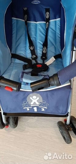 Прогулочная коляска трость