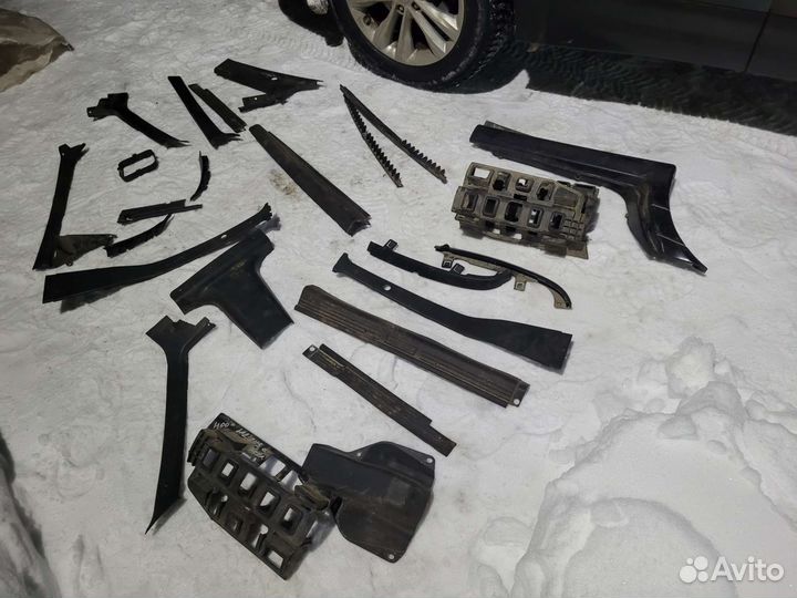 Пластковые накладки на ваз 2113,14,15