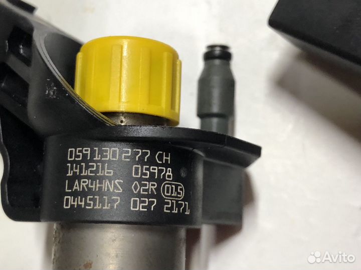 Форсунка Volkswagen Touareg 7P 3.0 TDI 2015