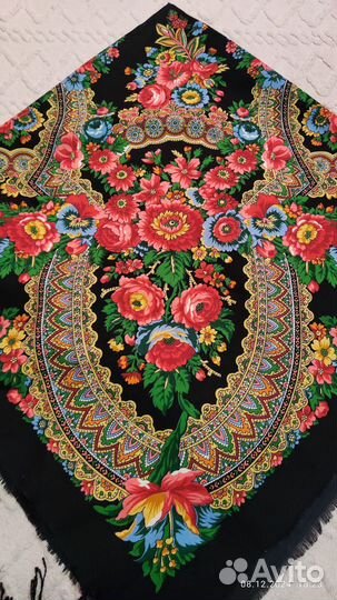 Павлопасадская шаль Подкова