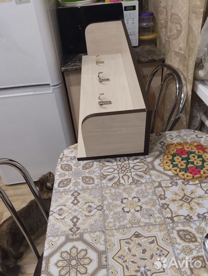 Вешалка в прихожую