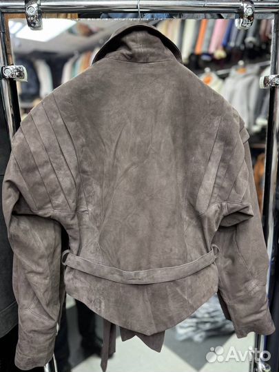 Трендовая замшевая куртка besikler (Турция)