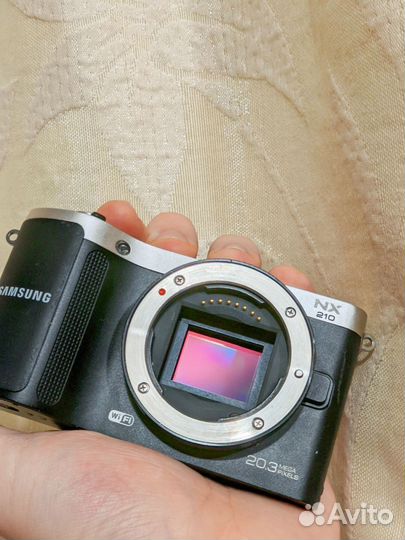 Samsung NX210 + 20-50 600 кадров пробег
