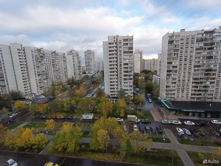 Аукцион: 2-к. квартира, 57,8 м², 9/17 эт.