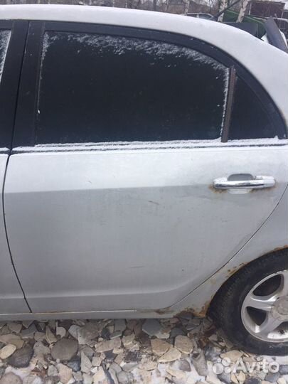 Задняя левая дверь Geely vision 08г