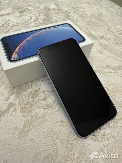 iPhone Xr, 64 ГБ