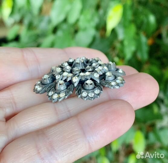 Брошь времен ссср,серебро 875