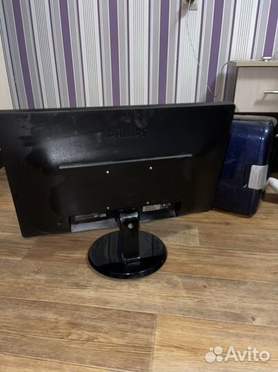 Монитор для компьютера Philips 226v4l